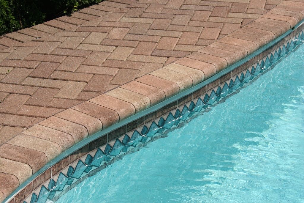 Brick Coping Installation